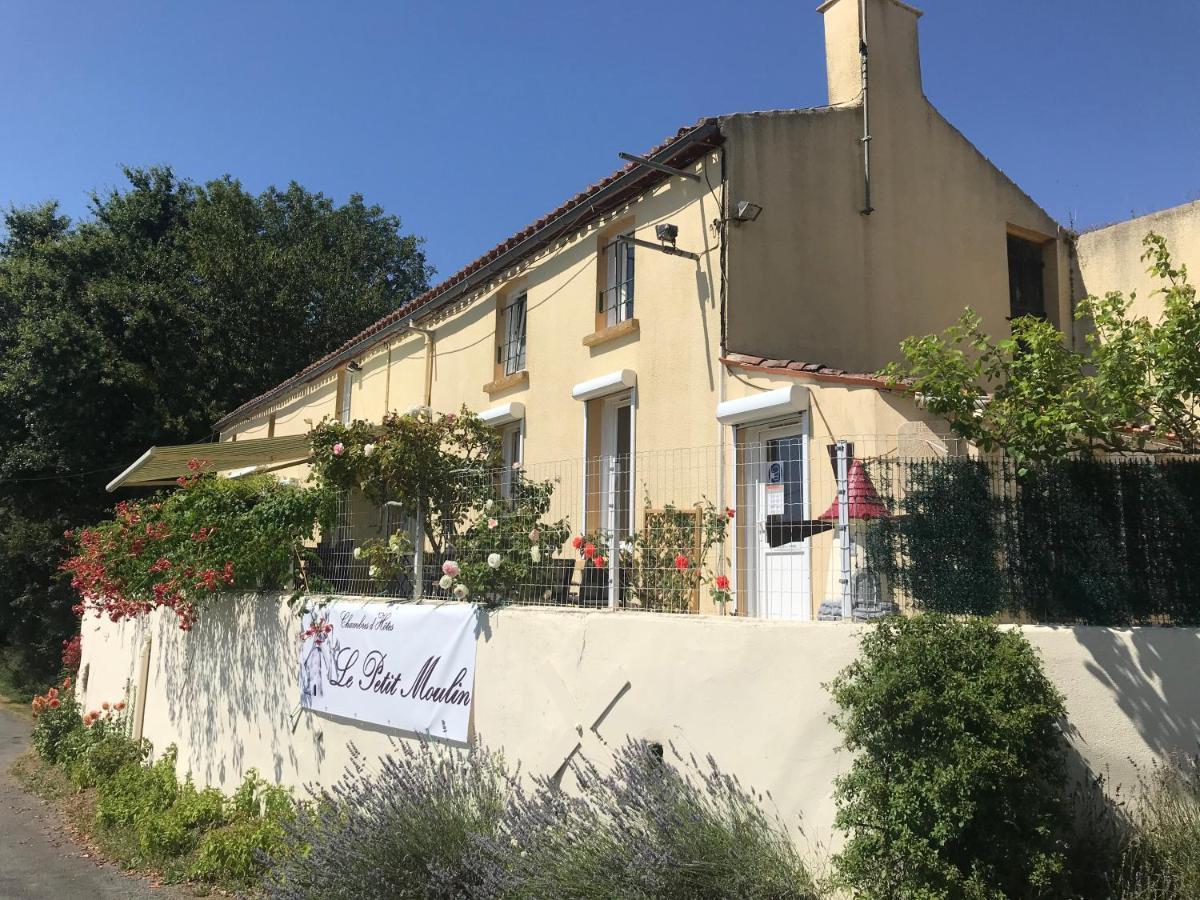 Hotel Le Petit Moulin Pouzauges Exteriér fotografie