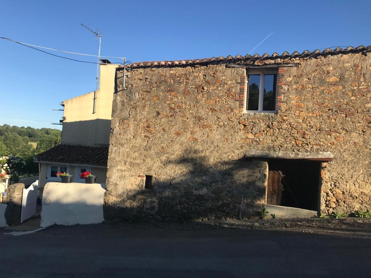 Hotel Le Petit Moulin Pouzauges Exteriér fotografie